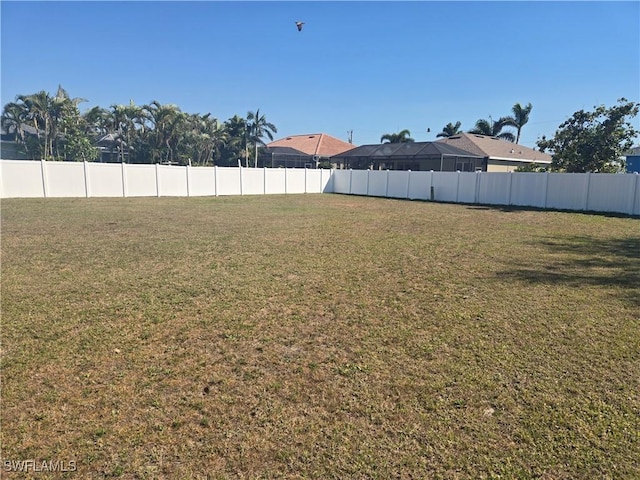 Listing photo 2 for 1810 SW 27th St, Cape Coral FL 33914