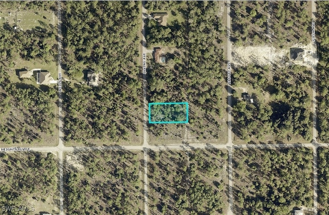 Listing photo 2 for 102 Irving Ave, Lehigh Acres FL 33936