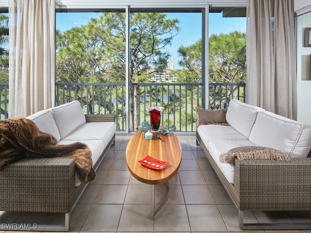 view of sunroom / solarium