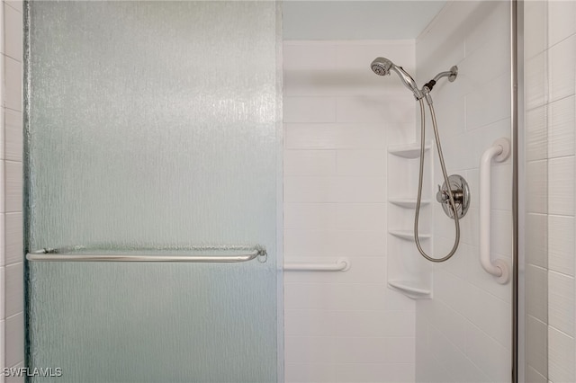 1515 Myerlee Country Club Blvd Unit 6, Fort Myers, FL 33919 - bathroom featuring a stall shower