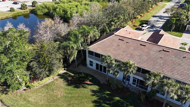 bird's eye view featuring a water view