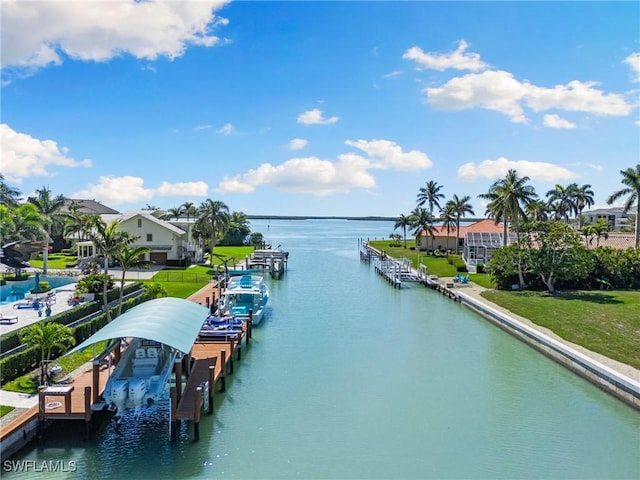 water view with a boat dock and boat lift