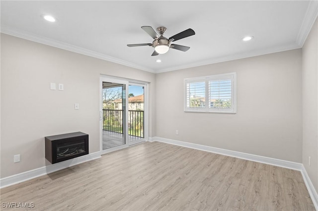 unfurnished living room featuring ornamental molding, recessed lighting, light wood-style floors, and baseboards