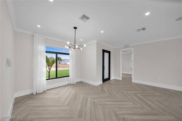 empty room featuring ornamental molding, visible vents, and baseboards