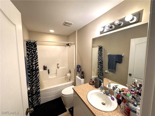 full bath with shower / bath combination with curtain, visible vents, vanity, and toilet