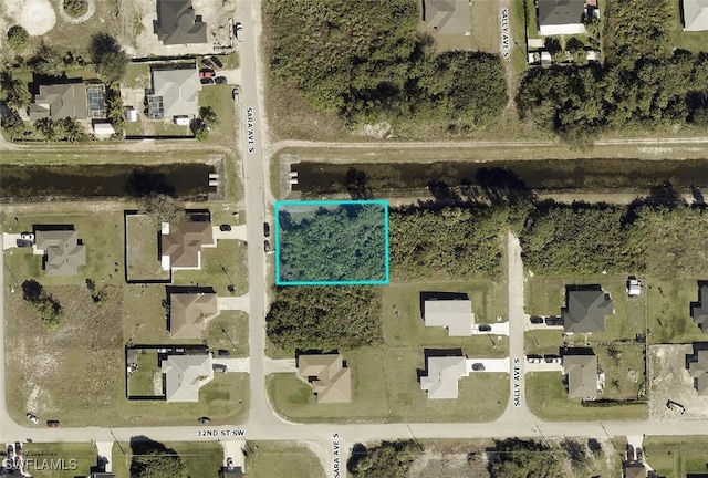 Listing photo 2 for 3101 Sara Ave S, Lehigh Acres FL 33976