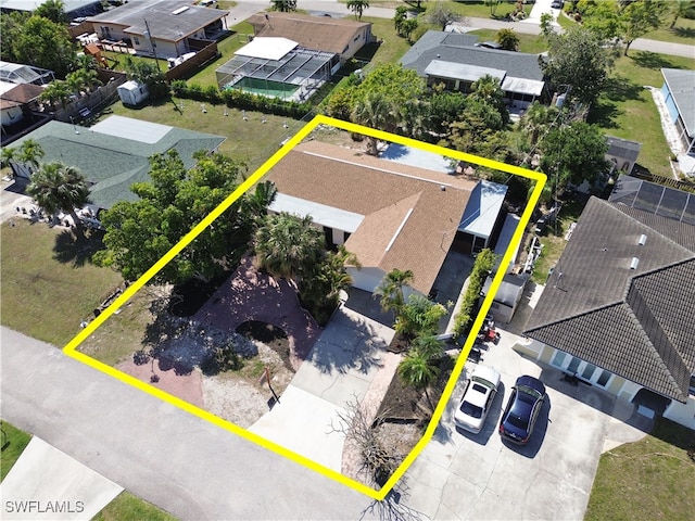 birds eye view of property featuring a residential view