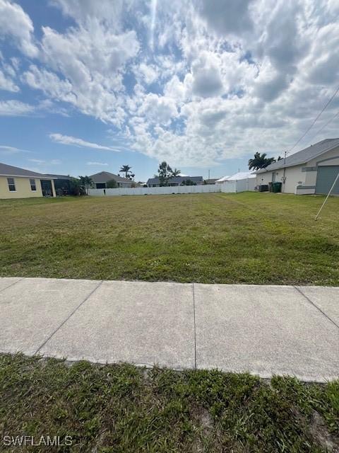 2610 Beach Pkwy W, Cape Coral, FL 33914