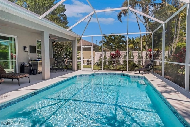 345 Sweet Bay Ln, Naples, FL 34119 - view of swimming pool featuring a lanai, a patio, and ceiling fan