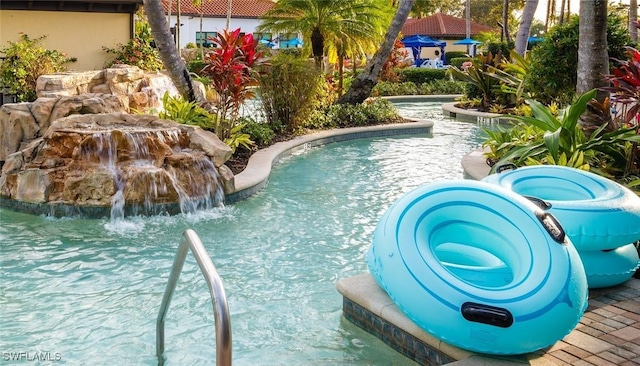 1530 5th Ave S Unit 208C, Naples, FL 34102 - view of pool