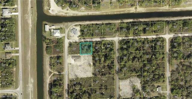 Listing photo 2 for 2105 W 18th St, Lehigh Acres FL 33972