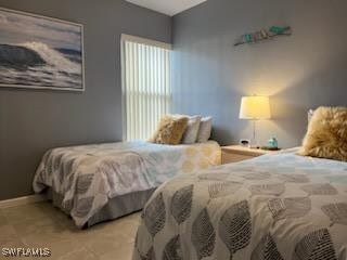 bedroom featuring a ceiling fan