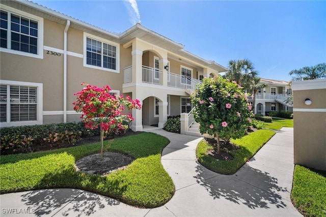 view of front of property with stucco siding