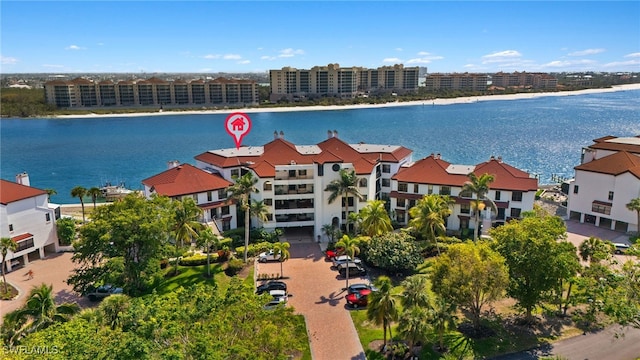 bird's eye view featuring a water view