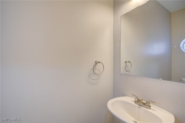 17545 Cherry Ridge Ln, Fort Myers, FL 33967 - bathroom with a sink
