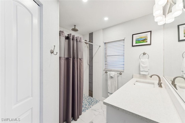 bathroom with vanity, an inviting chandelier, recessed lighting, curtained shower, and marble finish floor