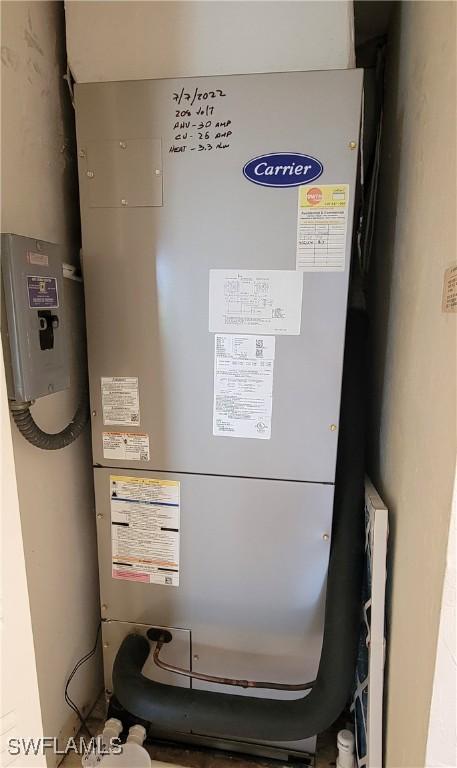 2121 Collier Ave Unit 405, Fort Myers, FL 33901 - utility room featuring heating unit