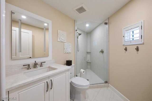 full bathroom featuring visible vents, a shower stall, baseboards, toilet, and vanity