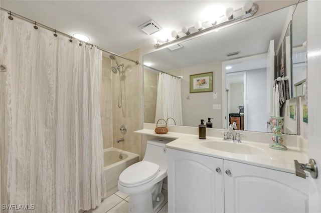 full bath with visible vents, shower / tub combo with curtain, vanity, and toilet