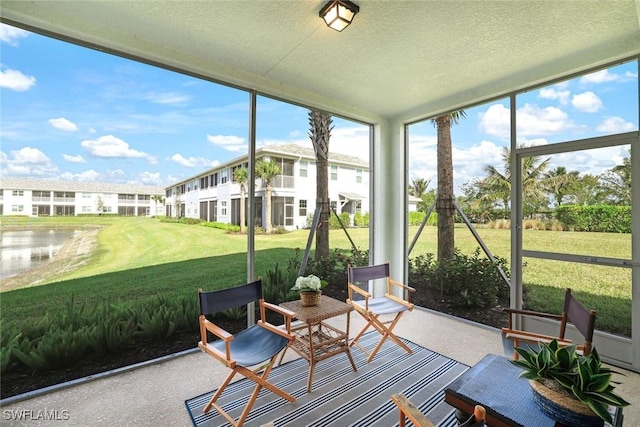 view of sunroom / solarium