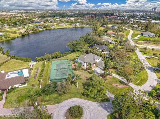 bird's eye view featuring a water view