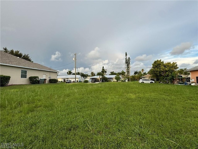 Listing photo 3 for 4226 SW 1st Pl, Cape Coral FL 33914