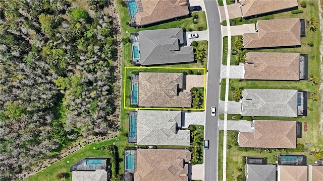 birds eye view of property featuring a residential view