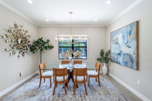 dining area featuring crown molding, recessed lighting, and baseboards