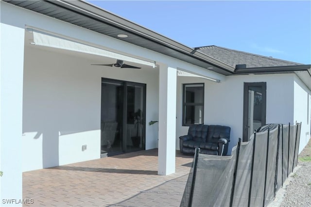 view of patio with a ceiling fan