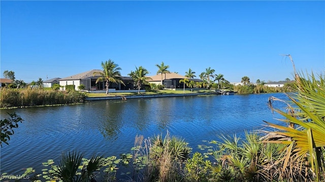 Listing photo 2 for 1409 NE 39th St, Cape Coral FL 33909