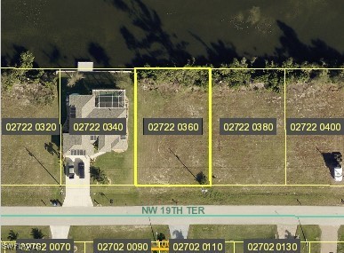 Listing photo 2 for 409 NW 19th Ter, Cape Coral FL 33993