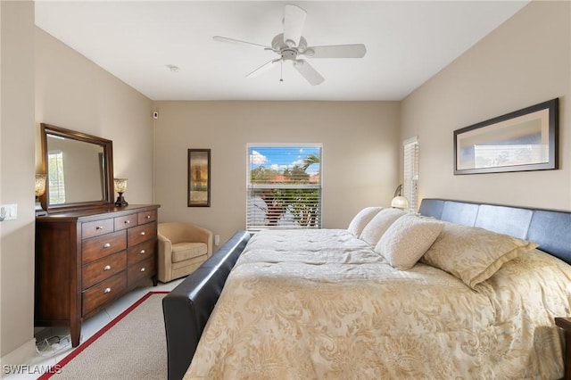 bedroom featuring ceiling fan