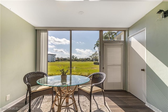 sunroom / solarium with a healthy amount of sunlight