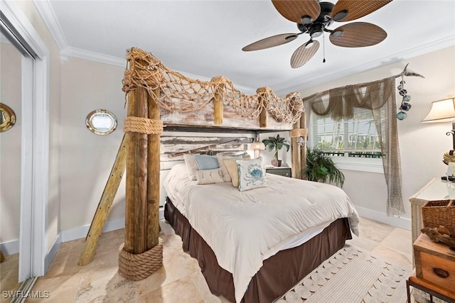 bedroom with ornamental molding, ceiling fan, and baseboards