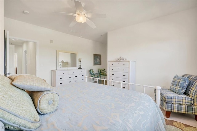 bedroom featuring a ceiling fan