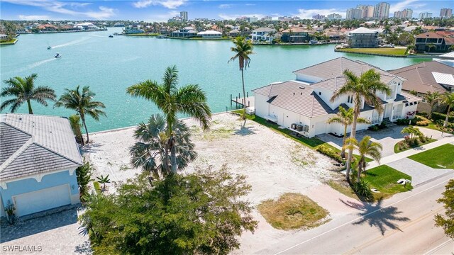1293 Winterberry Dr, Marco Island, FL 34145