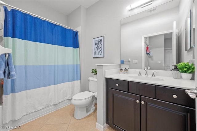 full bath with vanity, shower / bathtub combination with curtain, visible vents, tile patterned flooring, and toilet