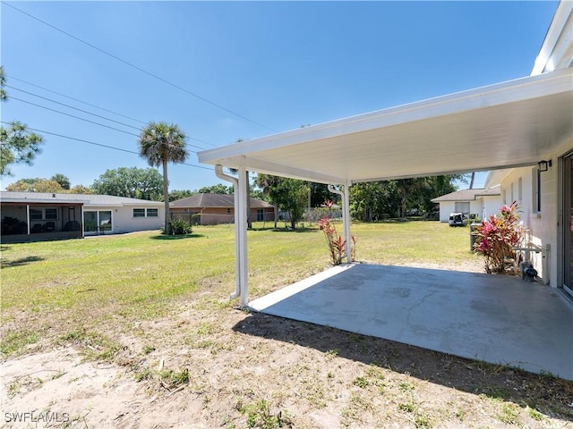 view of yard with a patio area