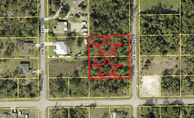 Listing photo 2 for 1003 Desoto Ave, Lehigh Acres FL 33972