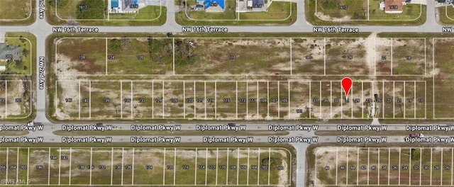 Listing photo 2 for 31 Diplomat Pkwy W, Cape Coral FL 33993