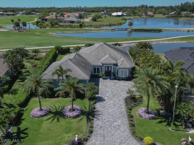 bird's eye view featuring a water view