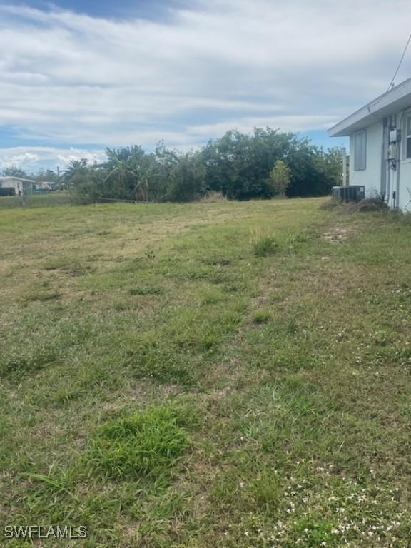 21427 Gladis Ave, Port Charlotte, FL 33952
