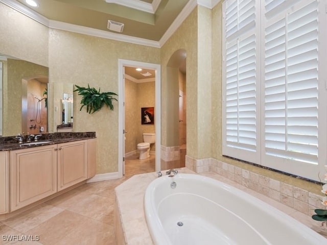 full bathroom with a garden tub, toilet, crown molding, and wallpapered walls