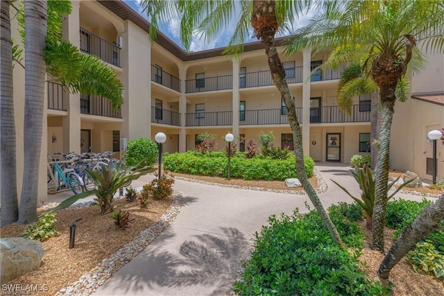 8474 Charter Club Cir Unit 2, Fort Myers, FL 33919 - photo 3