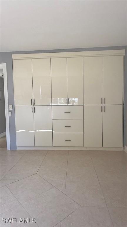 2510 SE 16th Pl Unit 103, Cape Coral, FL 33904 - view of closet