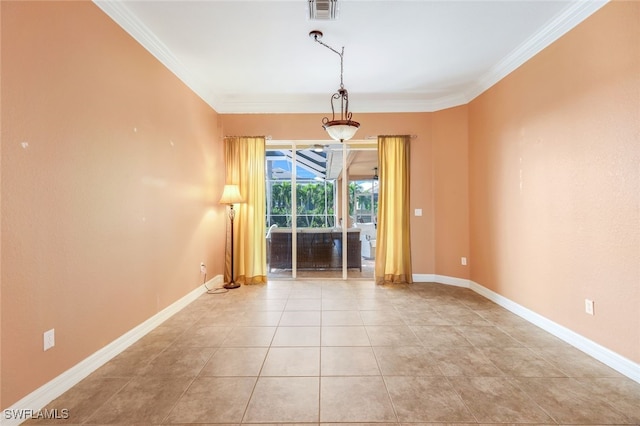 empty room with light tile patterned floors, baseboards, visible vents, and ornamental molding