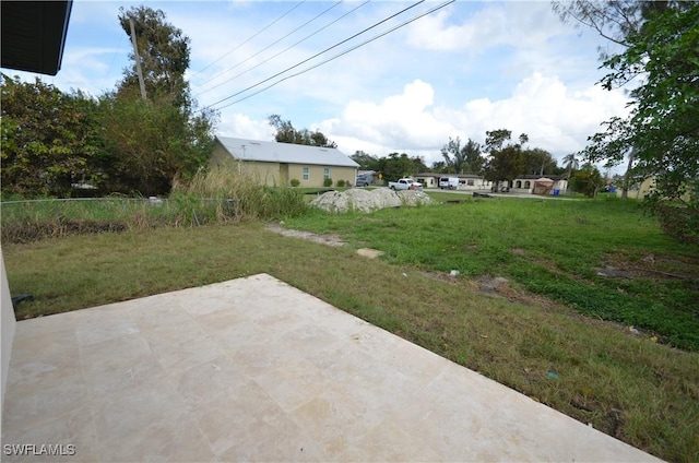 view of yard with a patio