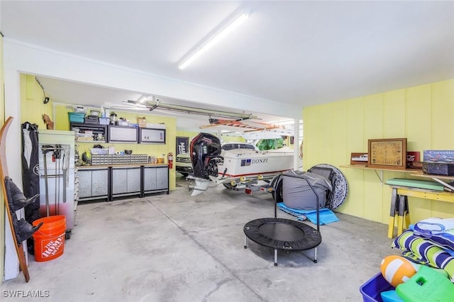 3643 N Rd, Naples, FL 34104 - view of garage