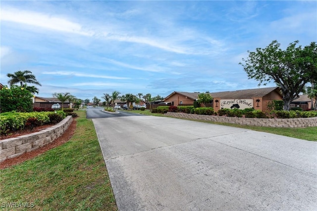 view of road featuring a residential view