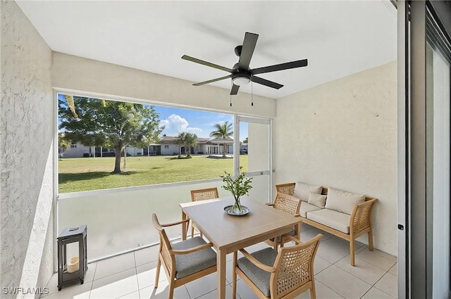 view of patio featuring a ceiling fan